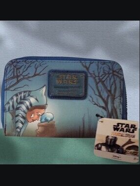 NEW 2021 Loungefly Star Wars: The Mandalorian Ahsoka and Grogu Zip Around Wallet